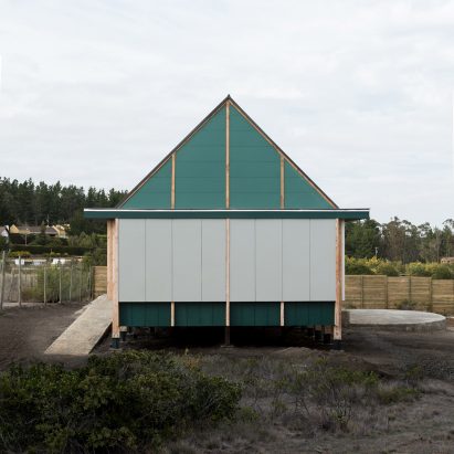 Short elevation of SP House by (E)StudioRO in Chile