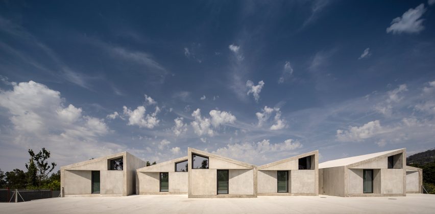VDC modular prefabricated concrete housing by Summary in Portugal