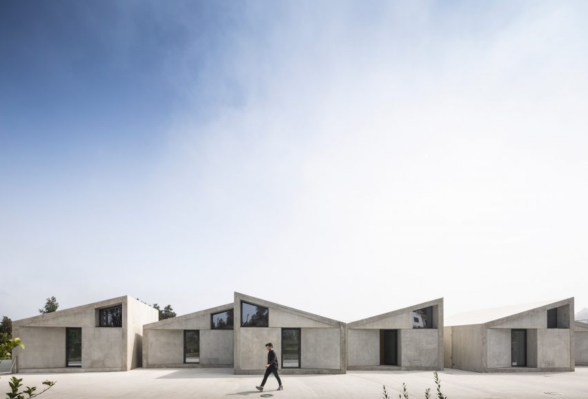 VDC modular prefabricated concrete housing by Summary in Portugal