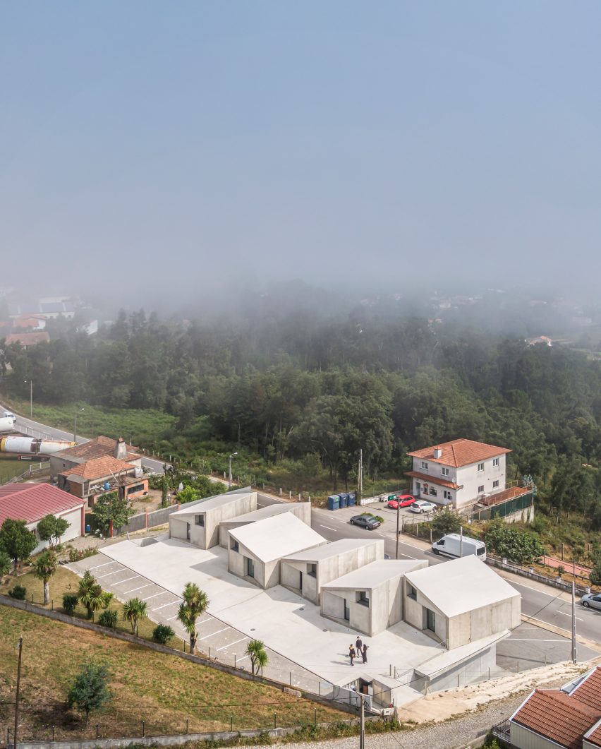 VDC modular prefabricated concrete housing by Summary in Portugal