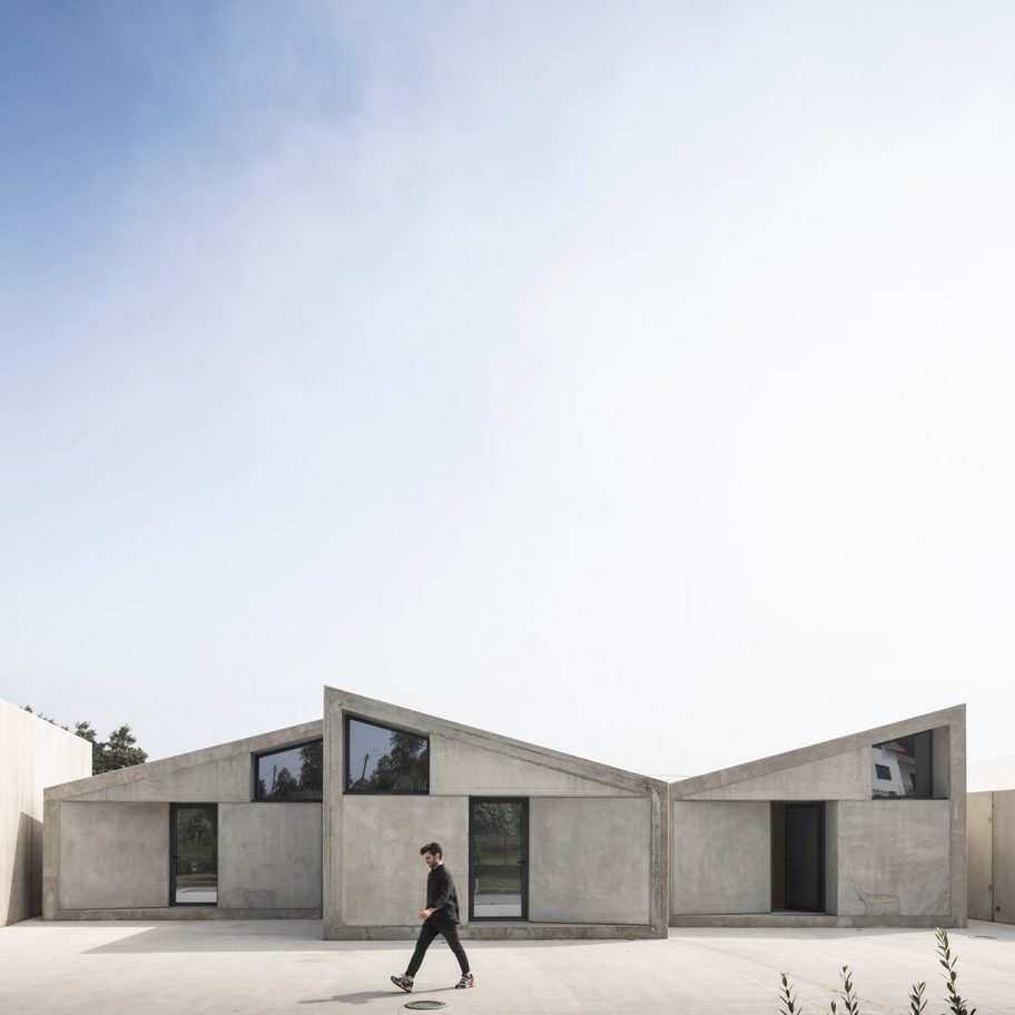 VDC modular prefabricated concrete housing by Summary in Portugal