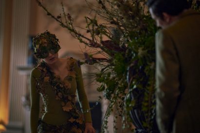 Emma Corrin as Diana dressed for her school play in The Crown season 4