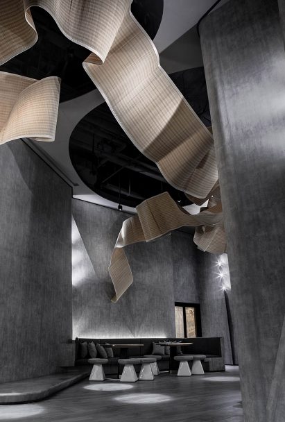 Bamboo sculpture The Flow of Ecstatic bar interiors by Daosheng Design