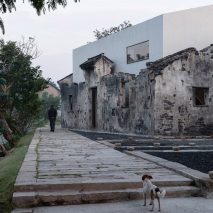 The contemporary gallery of Zhang Yan Cultural Museum by Shenzhen Horizontal Design