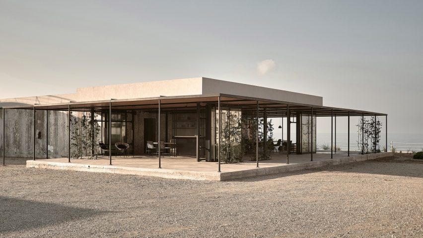 Seaside hotel by K-Studio