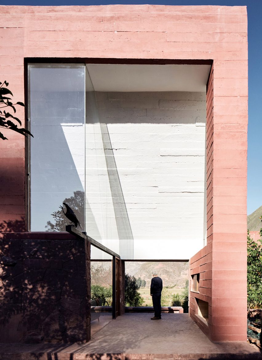 Casa Huayoccari by Barclay & Crousse