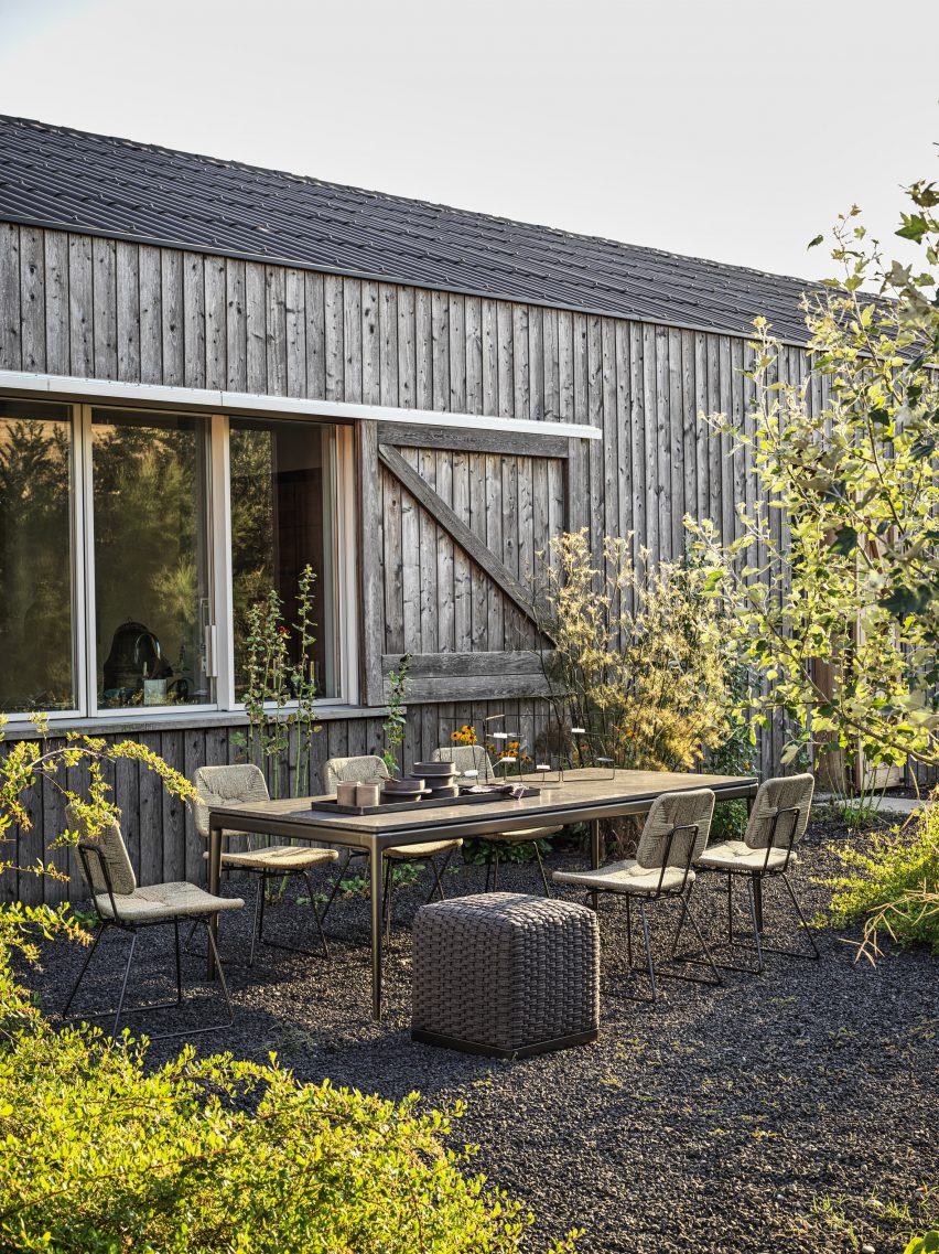 Country House in the Piacenza Hills by Studio Koster
