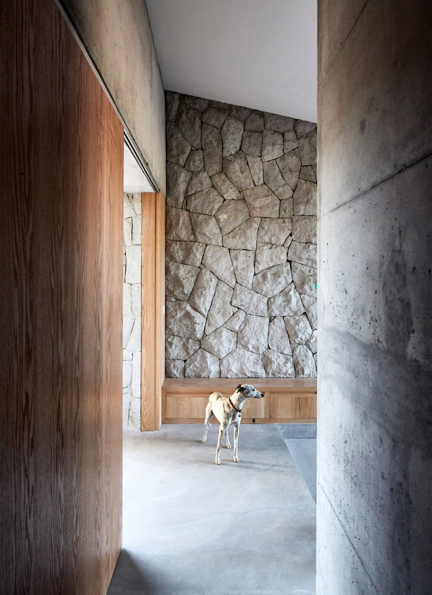 Casa Tapihue by Matías Zegers Arquitectos