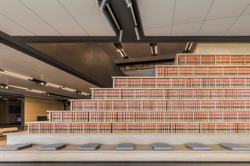 Corporate C office by Esrawe Studio