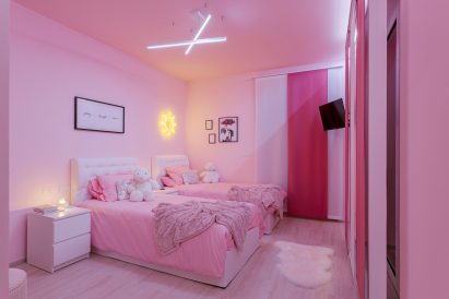 Bedroom of Defhouse for influencers in Milan