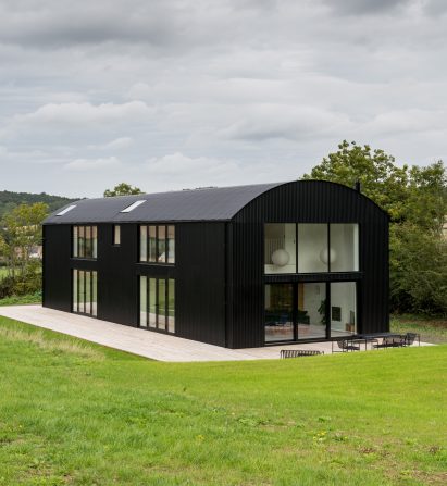 Exterior of DU18 by Turner Works
