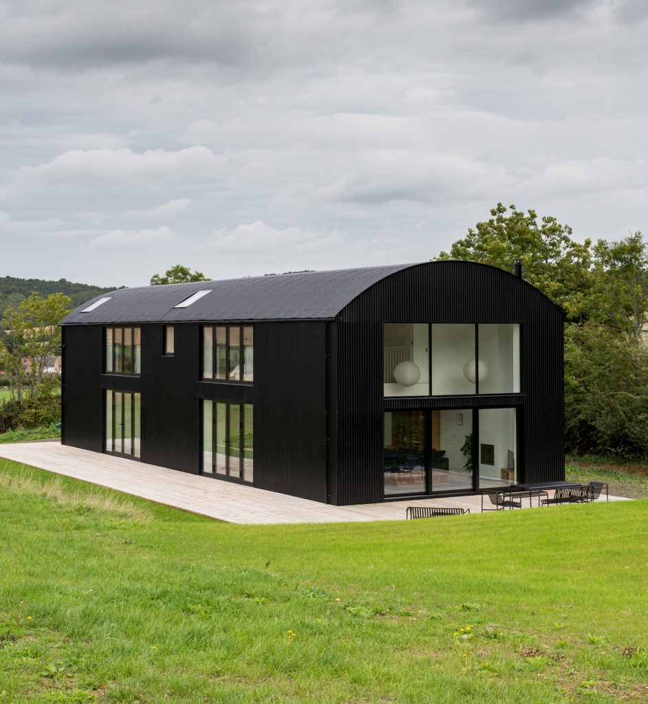 Exterior of DU18 by Turner Works