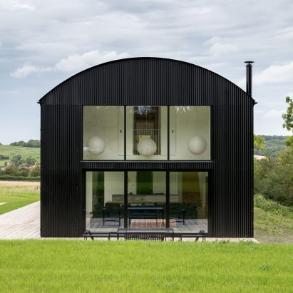 Front elevation of DU18 by Turner Works