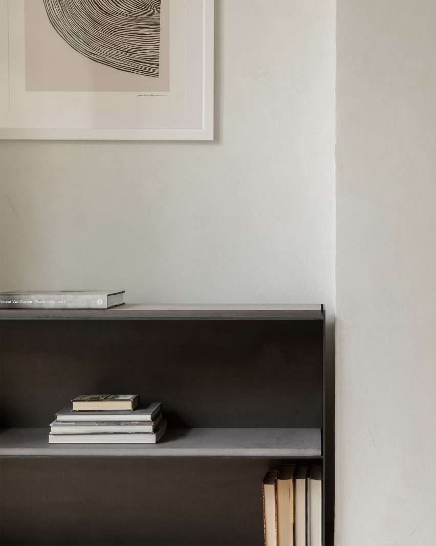 Living area of ER Residence by Studio Hallett Ike