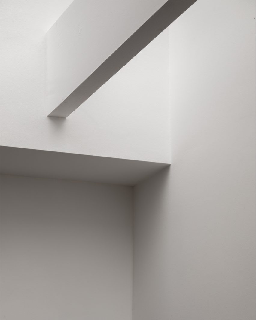 Interiors of ER Residence by Studio Hallett Ike