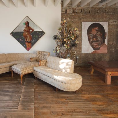 A living area inside Facilty, Chicago, by Carlo Parente