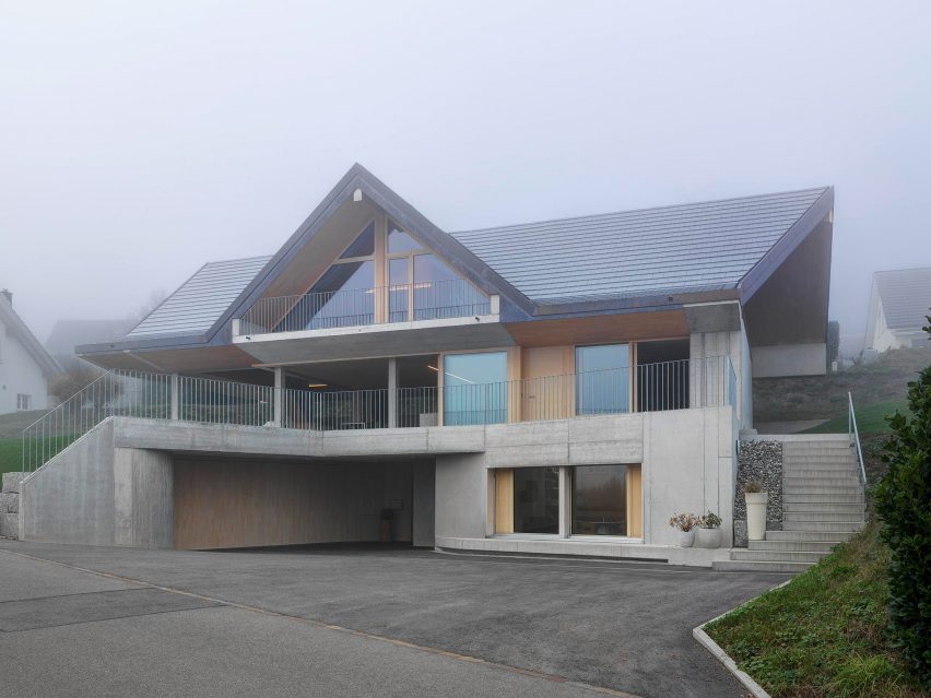 House in Buchberg by Gus Wüstemann