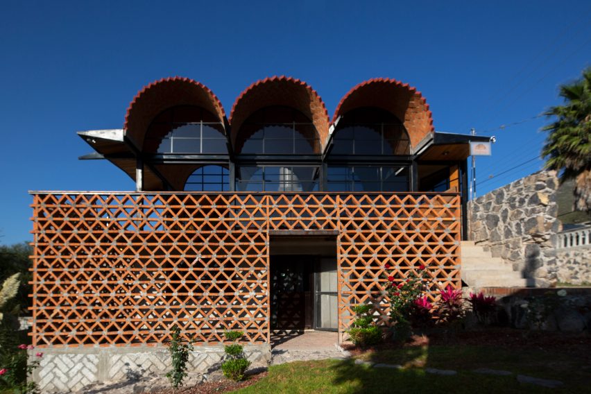 Hñähñu Multimedia Center by Aldana Sanchez Architects