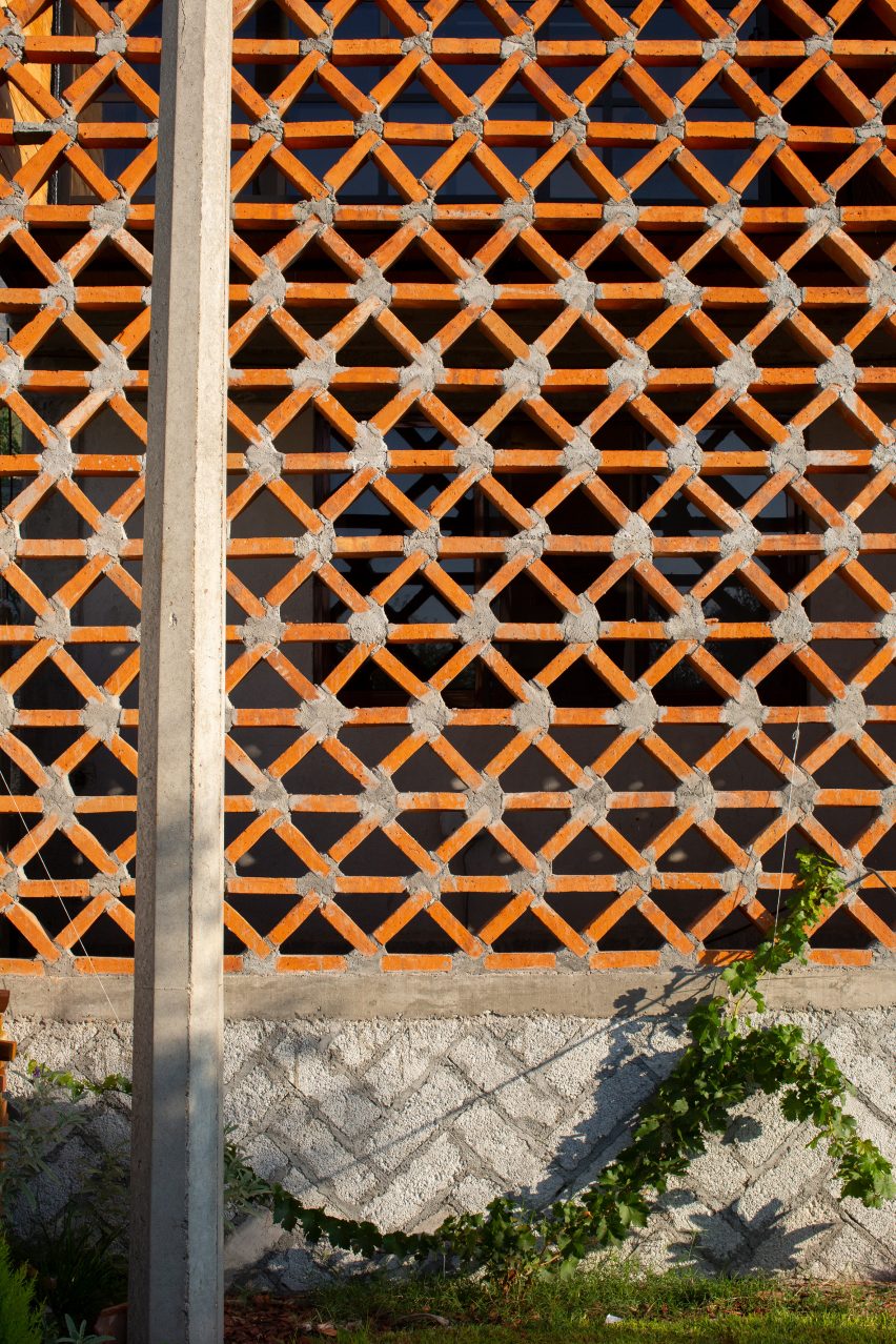 Hñähñu Multimedia Center by Aldana Sanchez Architects
