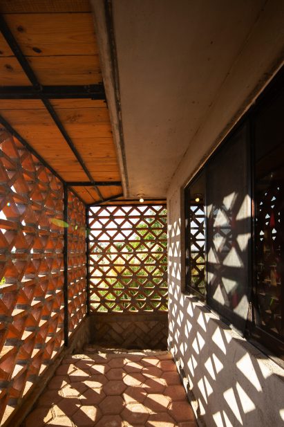 Brickwork lattice of Hñähñu Multimedia Center by Aldana Sanchez Architects