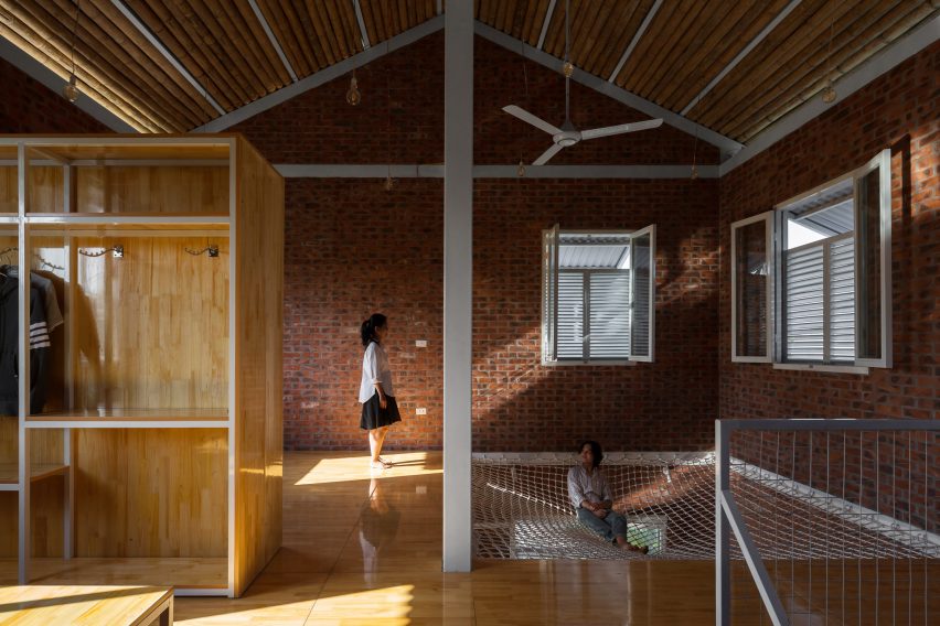 Inside HOUSE by H&P Architects