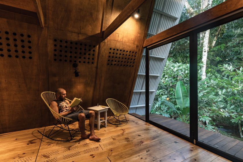 The living area inside of the Huaira cabin by Diana Salvador and Javier Mera in Ecuador