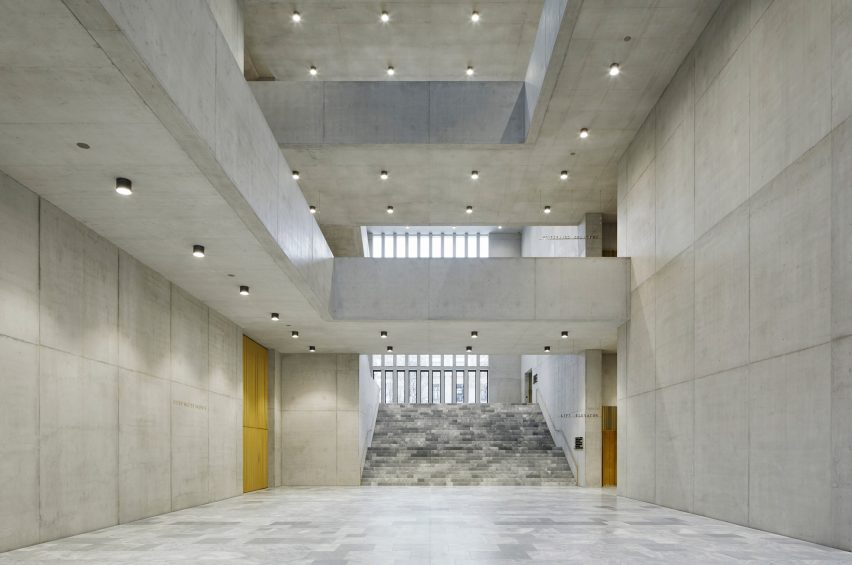 The entrance of the Kunsthaus Zurich museum extension by David Chipperfield