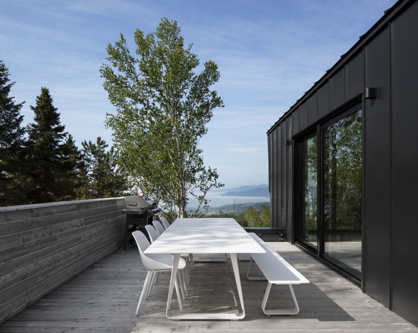 Terrace ofLe Littoral by Architecture 49