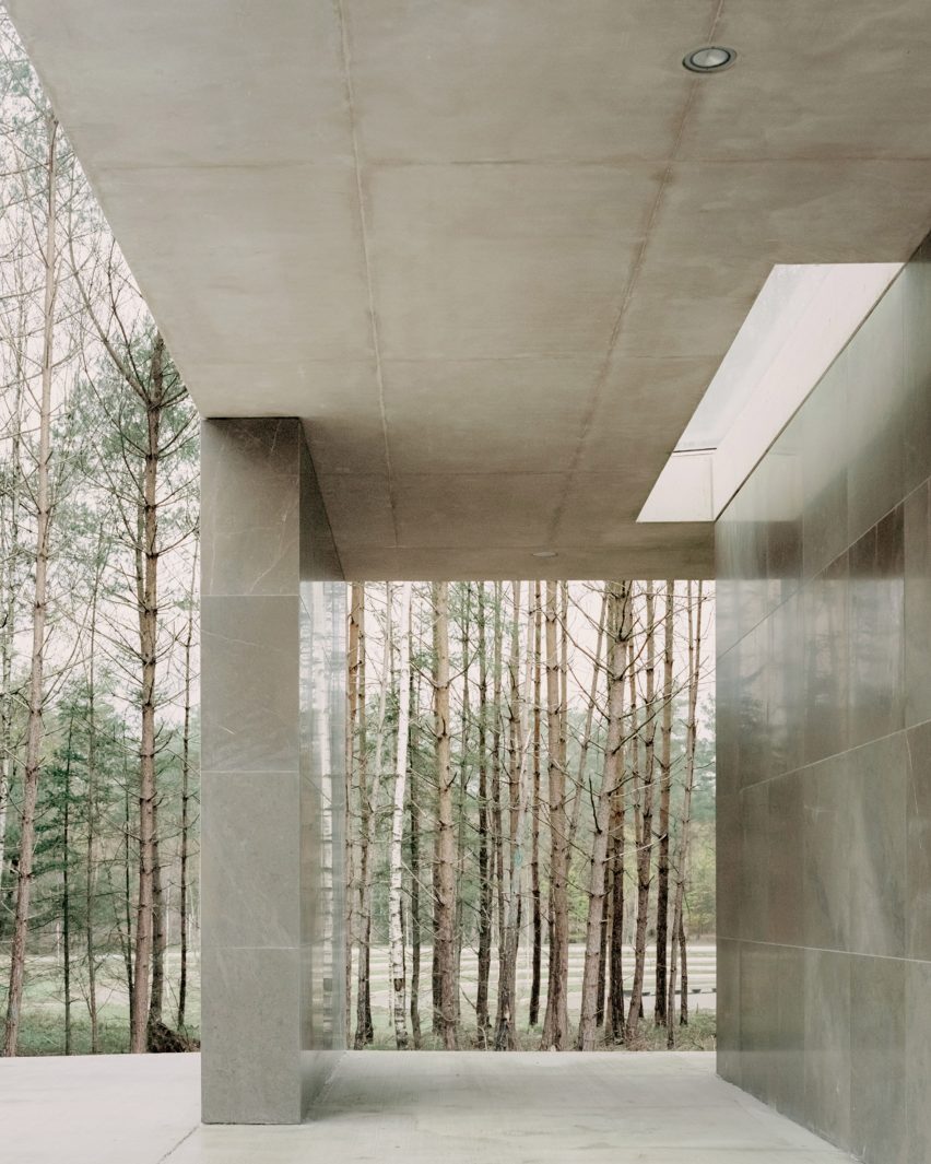 Skylight in Loenen Pavilion by Kaan Architecten