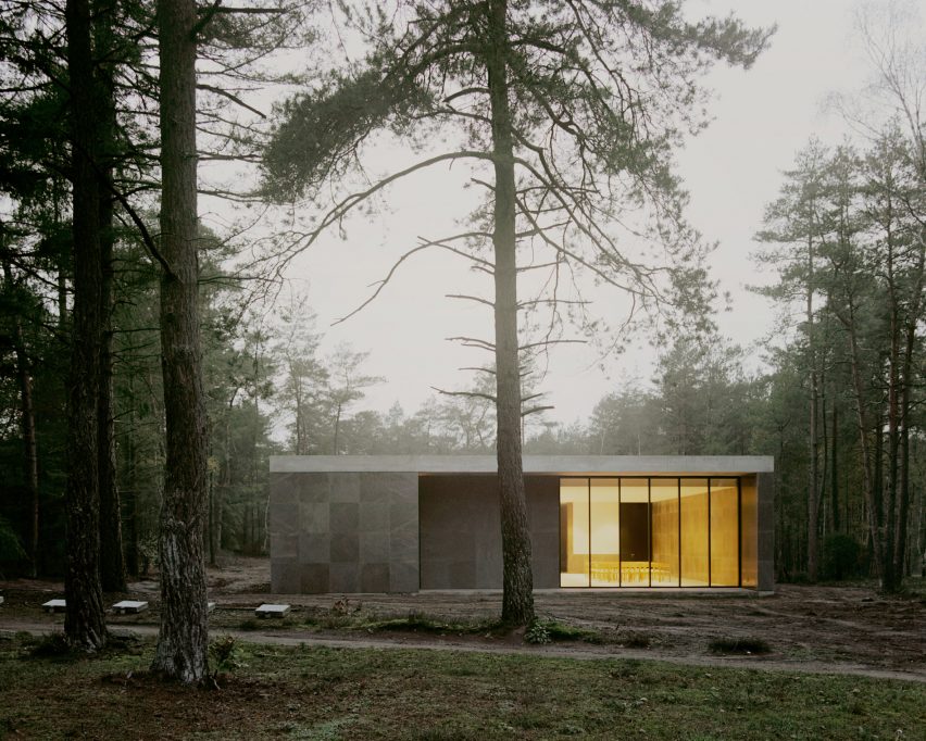 Night view of Loenen Pavilion by Kaan Architecten