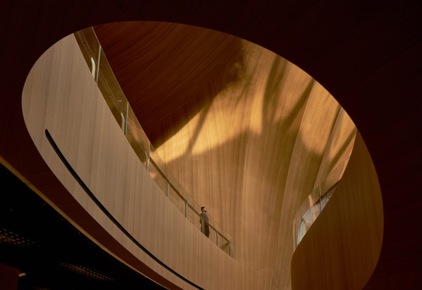Yabuli Entrepreneurs' Congress Center by MAD