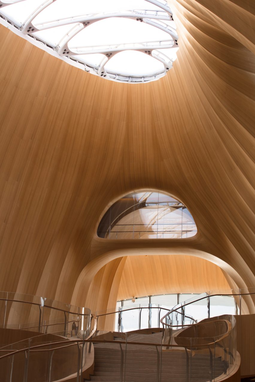 Yabuli Entrepreneurs' Congress Center by MAD