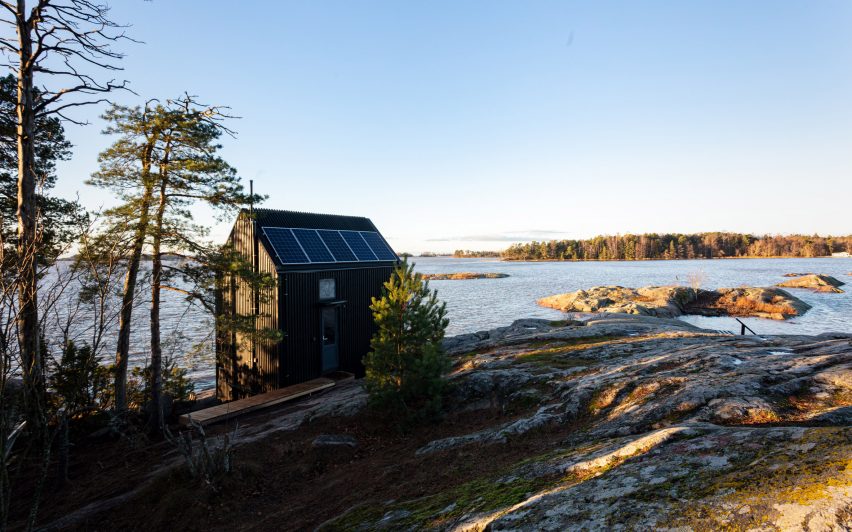 Majamaja off-grid cabin by Pekka Littow