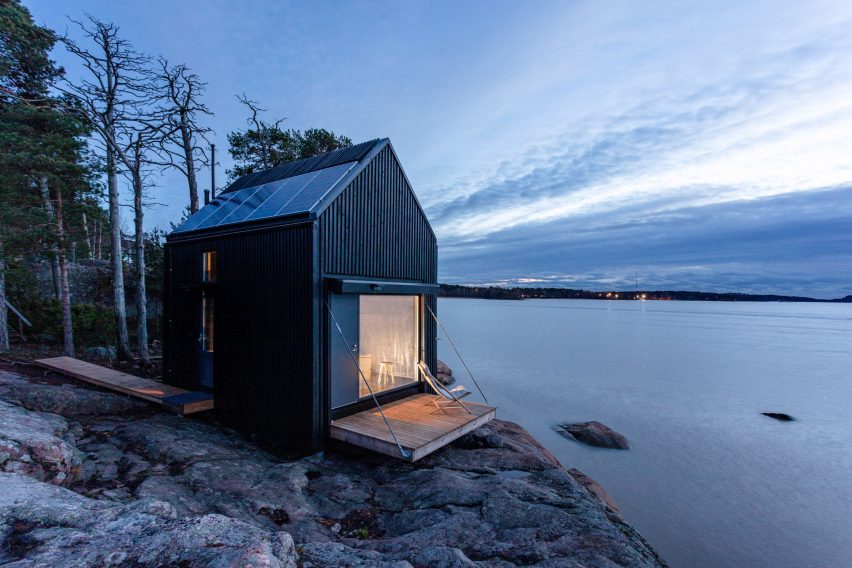 Majamaja off-grid cabin by Pekka Littow