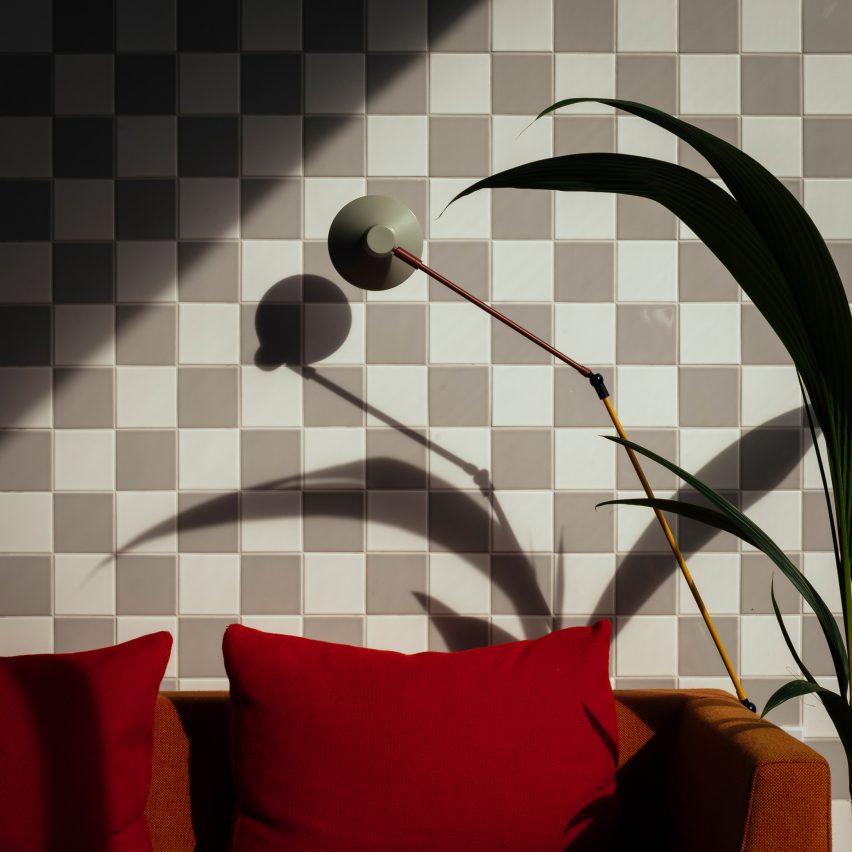 Tiled wall in Mountain View by CAN Architecture