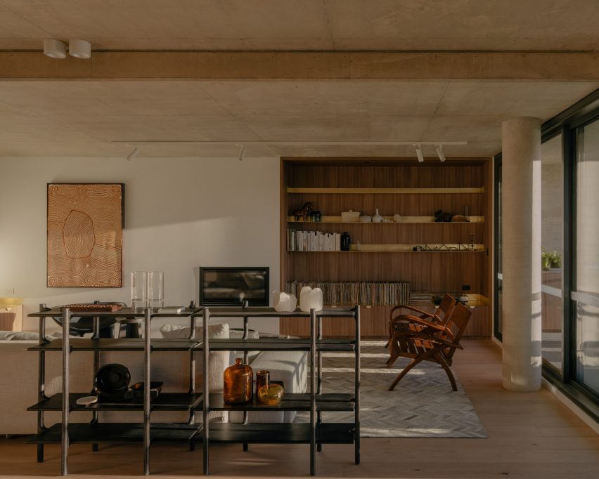 Living rooms of Napier Street apartments by Freadman White