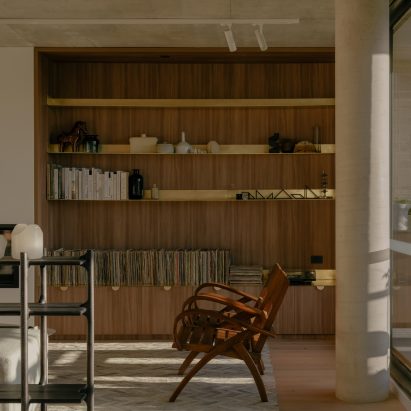 Living rooms of Napier Street apartments by Freadman White