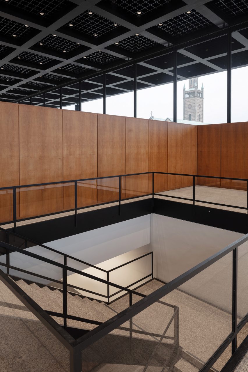 Mies van der Rohe's Neue Nationalgalerie