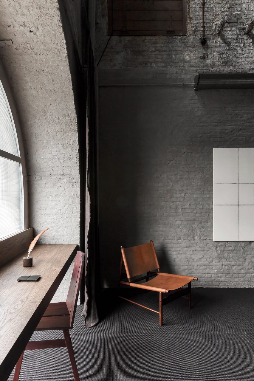Still Room in Antwerp is a silent refuge