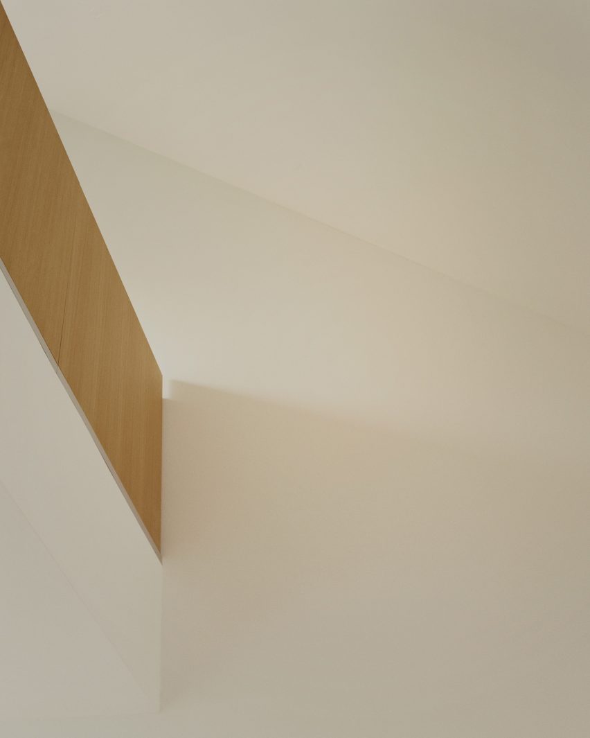 The minimalist interiors of The House of Wood, Straw and Cork by LCA Architetti