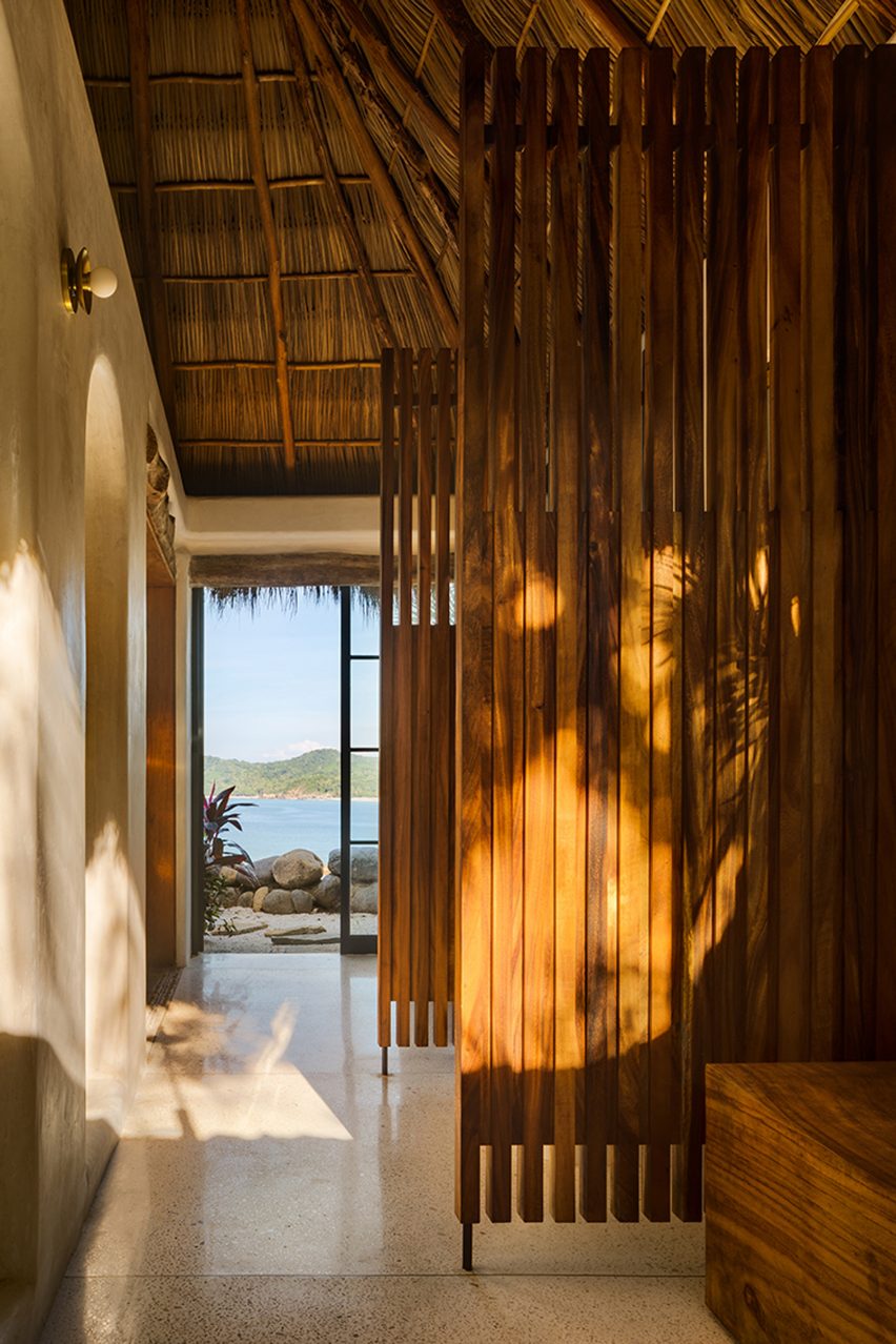Villa Pelícanos by Main Office