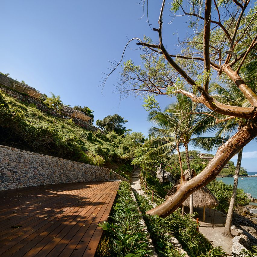 Villa Pelícanos by Main Office