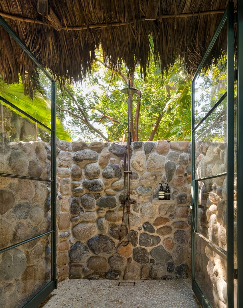 Villa Pelícanos by Main Office