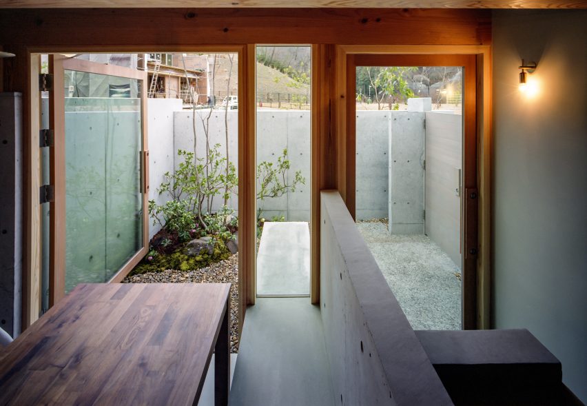 Inside a Japanese house by FujiwaraMuro Architects
