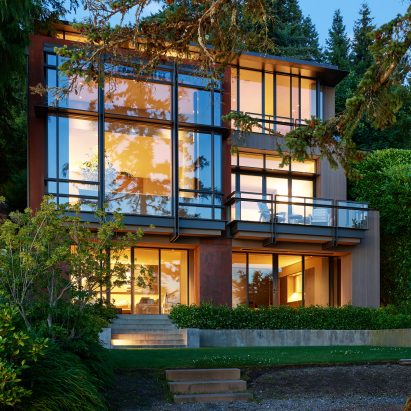 An outside view of Lakeside Residence by Graham Baba