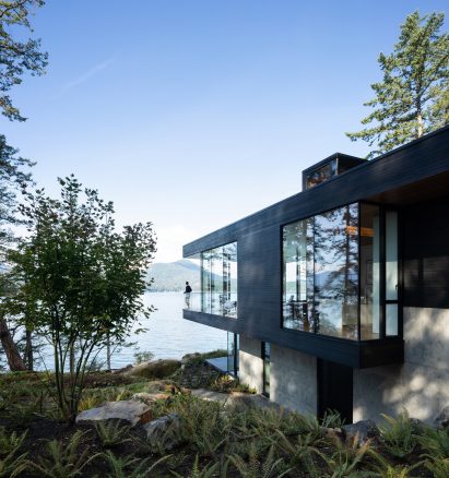 Office of McFarlane Biggar Architects + Designers Bowen Island House British Columbia