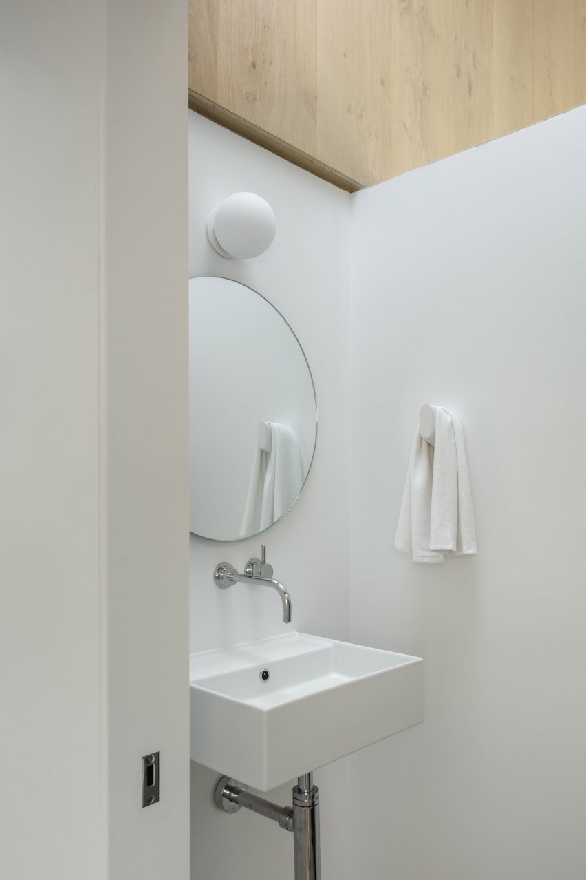Ardmore House by Kwong Von Glinow