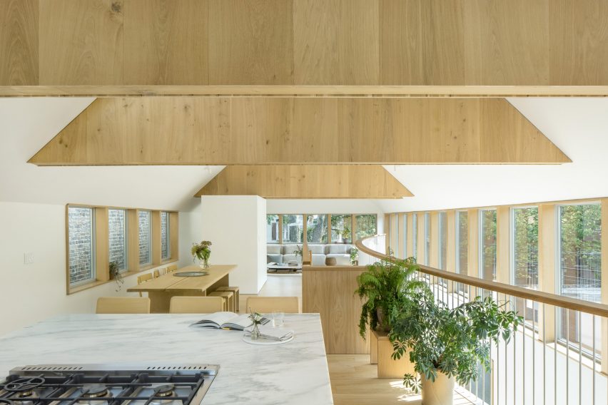 Ardmore House by Kwong Von Glinow