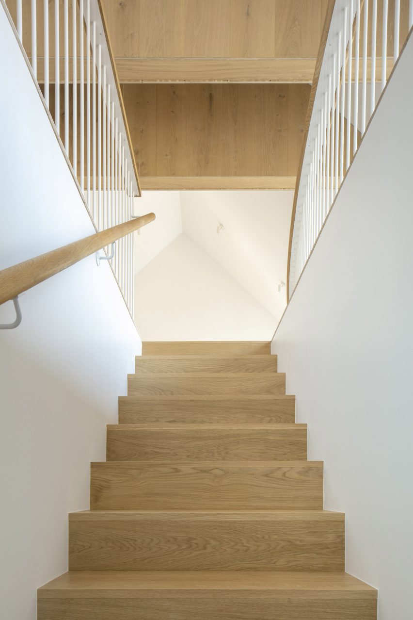 Ardmore House by Kwong Von Glinow