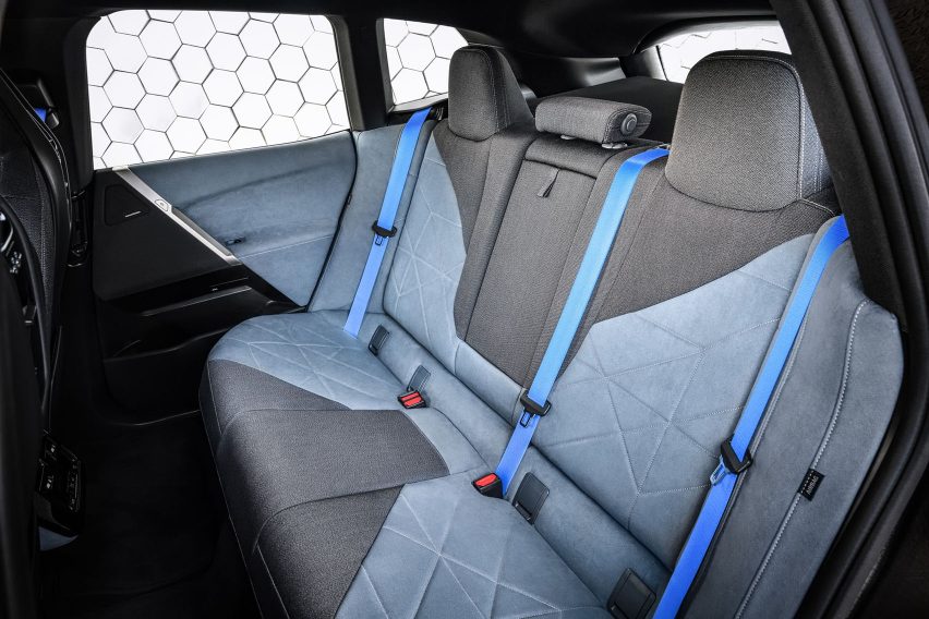 BMW iX interior design